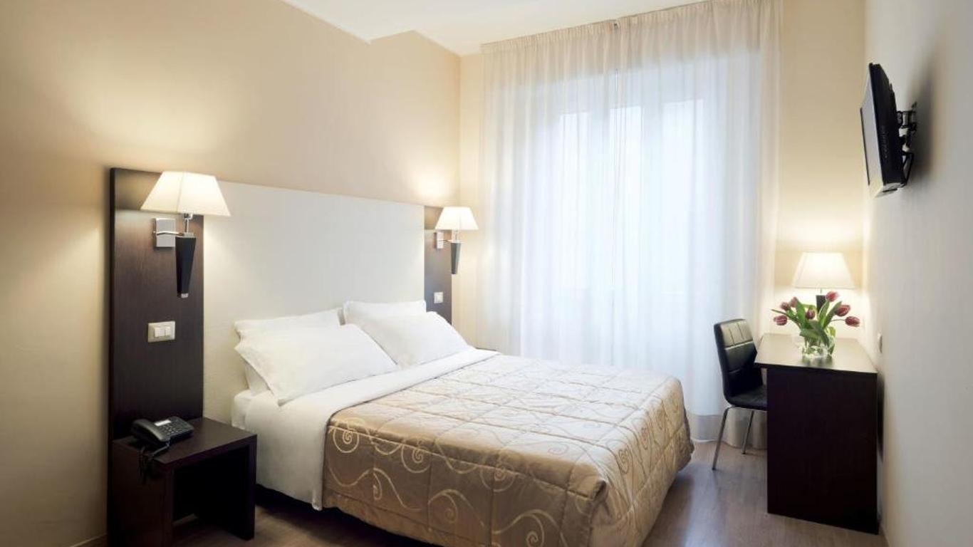 Hotel Aurora