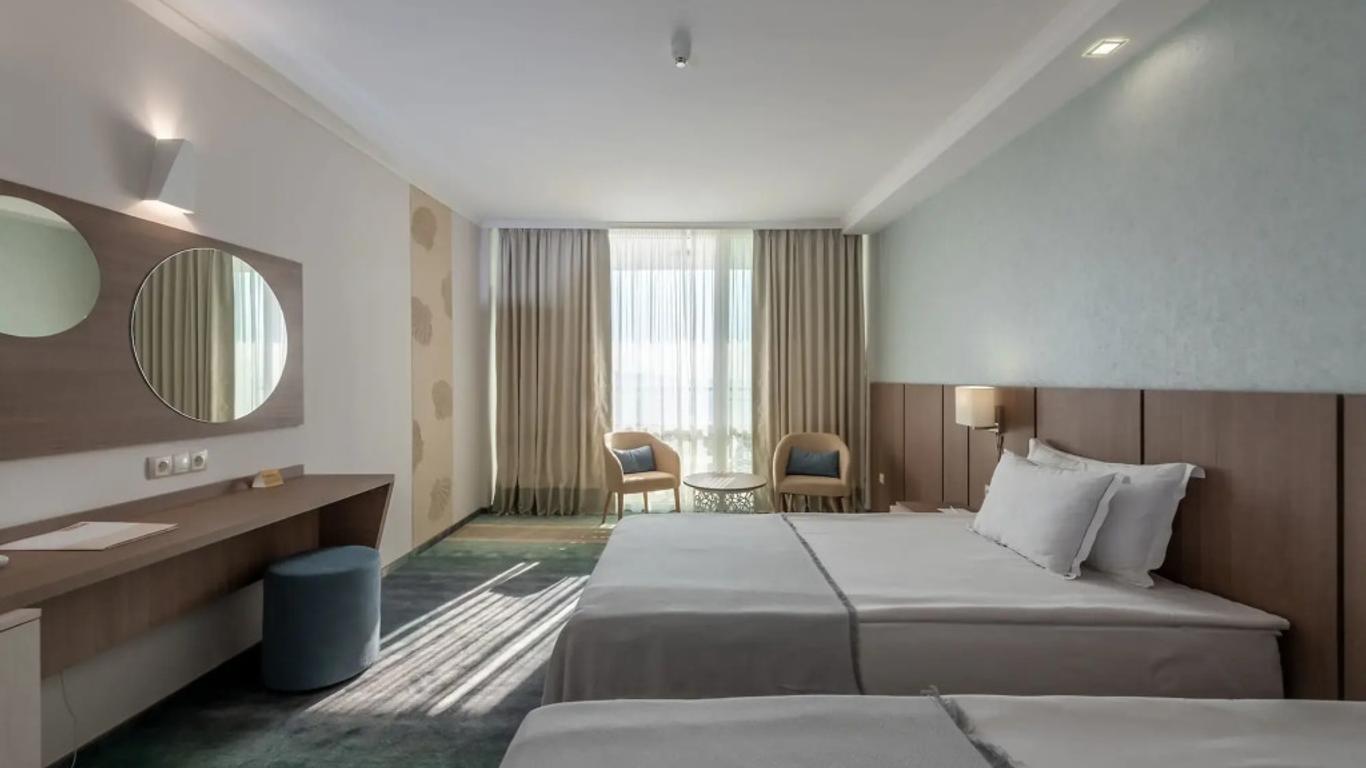 Hotel Neptun Beach