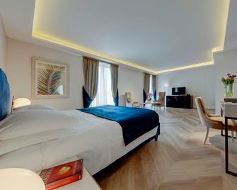 Hotel Première Abano - Abano Terme - Schlafzimmer
