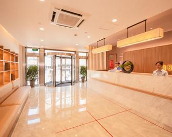 Grace Inn (Laiwu Fengcheng West Street Jiazhou Street) - Jinan - Rezeption