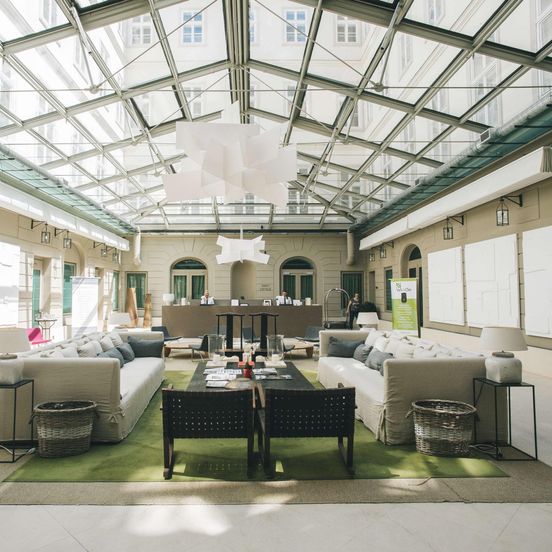 Lounge view of Hotel Zenit Budapest Palace