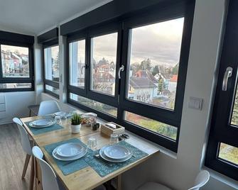 # Le 14 # Nouveau T3 rénové au calme vue sur les Vosges - Mulhouse - Dining room