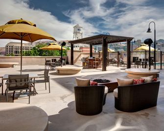 Homewood Suites by Hilton Salt Lake City-Downtown - Salt Lake City - Patio