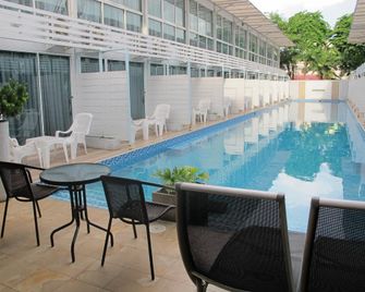 Full Stop Pool Villa Don Mueang - בנגקוק - בריכה
