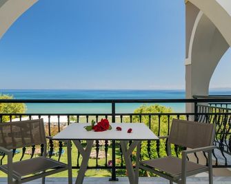 Fiore Beach Studios - Vasilikos - Balkon