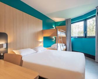 B&b Hotel Cholet Sud - Cholet - Bedroom