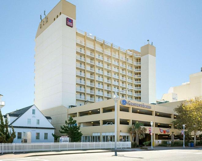 Comfort Suites Beachfront 80 2 2 6 Virginia Beach Hotel