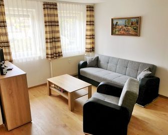 Waldhorn Dobel - Dobel - Wohnzimmer