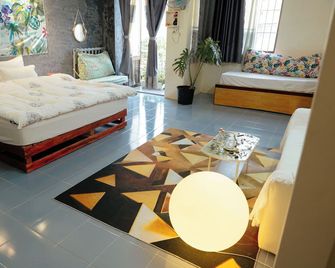 Bui Hostel - Rach Gia