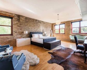 The Grand Kimball Lodge, Logan Square, Sleeps 14 - Chicago - Sypialnia