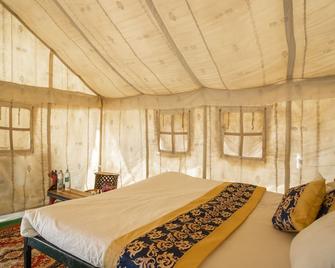 Bhati Desert Camp Sam - Sām - Bedroom