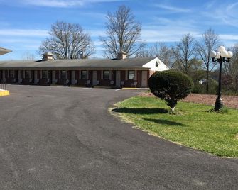Red Carpet Inn - Gettysburg - Gettysburg - Building