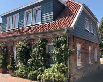 Sielwärterkoje - Nordseeheilbad Horumersiel-Schillig - Gebäude