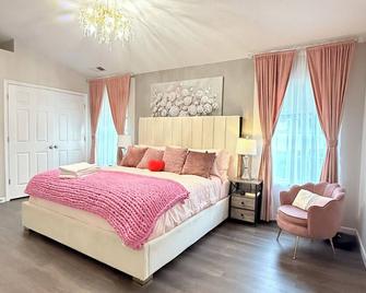 Queen City family-friendly entire house, Charlotte - Charlotte - Habitación