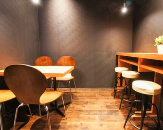 Hotel Livemax Gifu Hashima Ekimae - Hashima - Restaurant