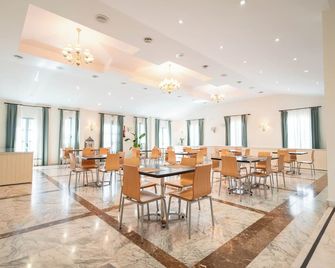 DWO Finca Los Abetos - קורדובה - מסעדה