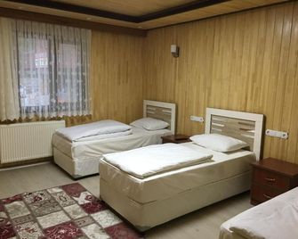 Kuloglu Apart 2 - Uzungöl - Ložnice