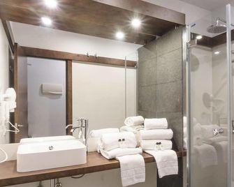 Take Surf Hostel Conil - Conil de la Frontera - Baño