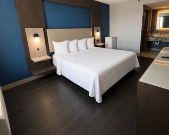 Days Inn by Wyndham El Paso I-10 East - Ель-Пасо - Спальня