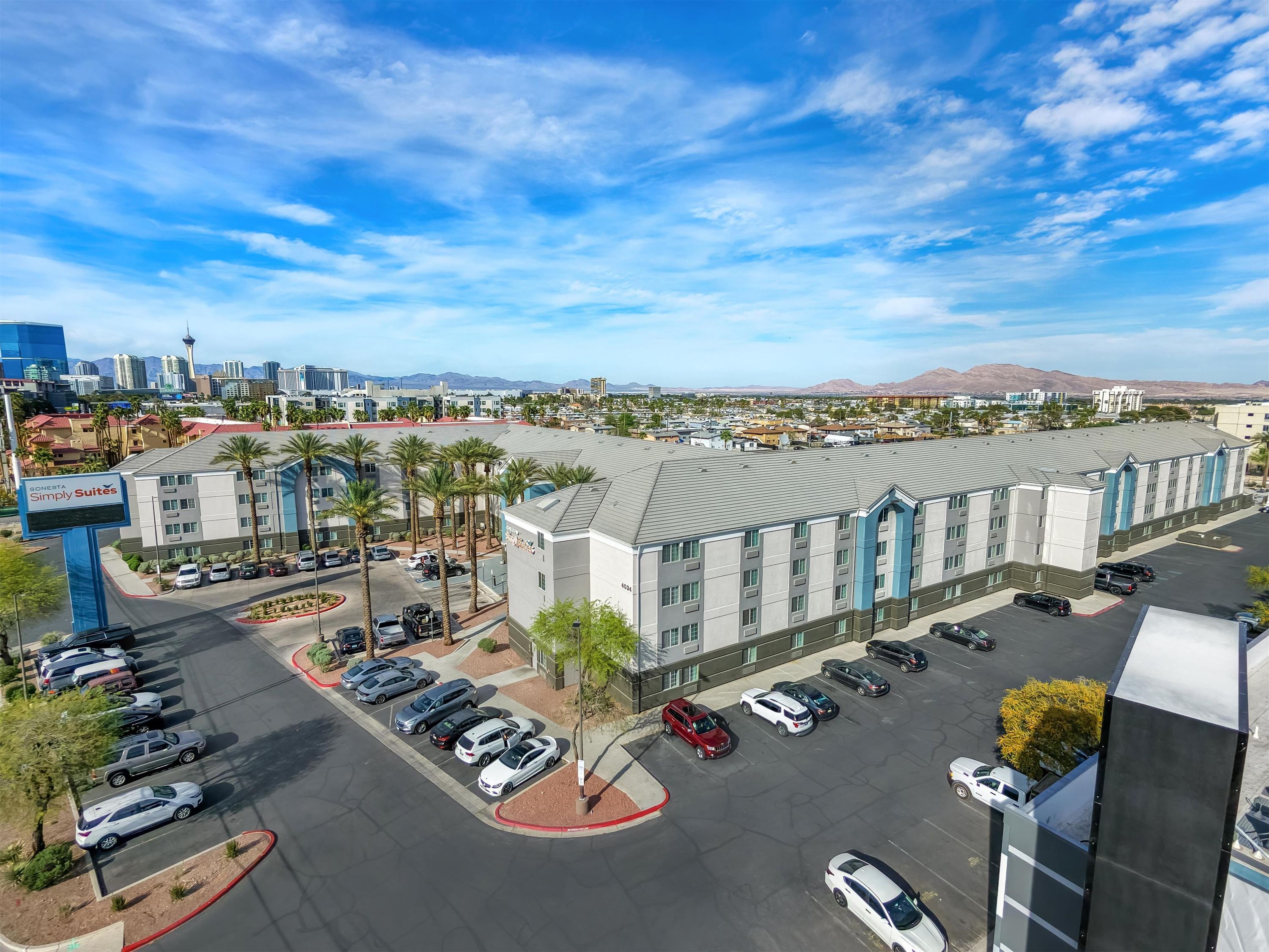Sonesta Simply Suites Las Vegas Convention Center