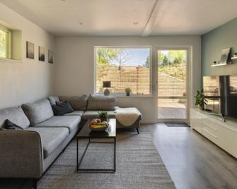 Arrive Bed & Breakfast Landvetter - Landvetter - Sala de estar