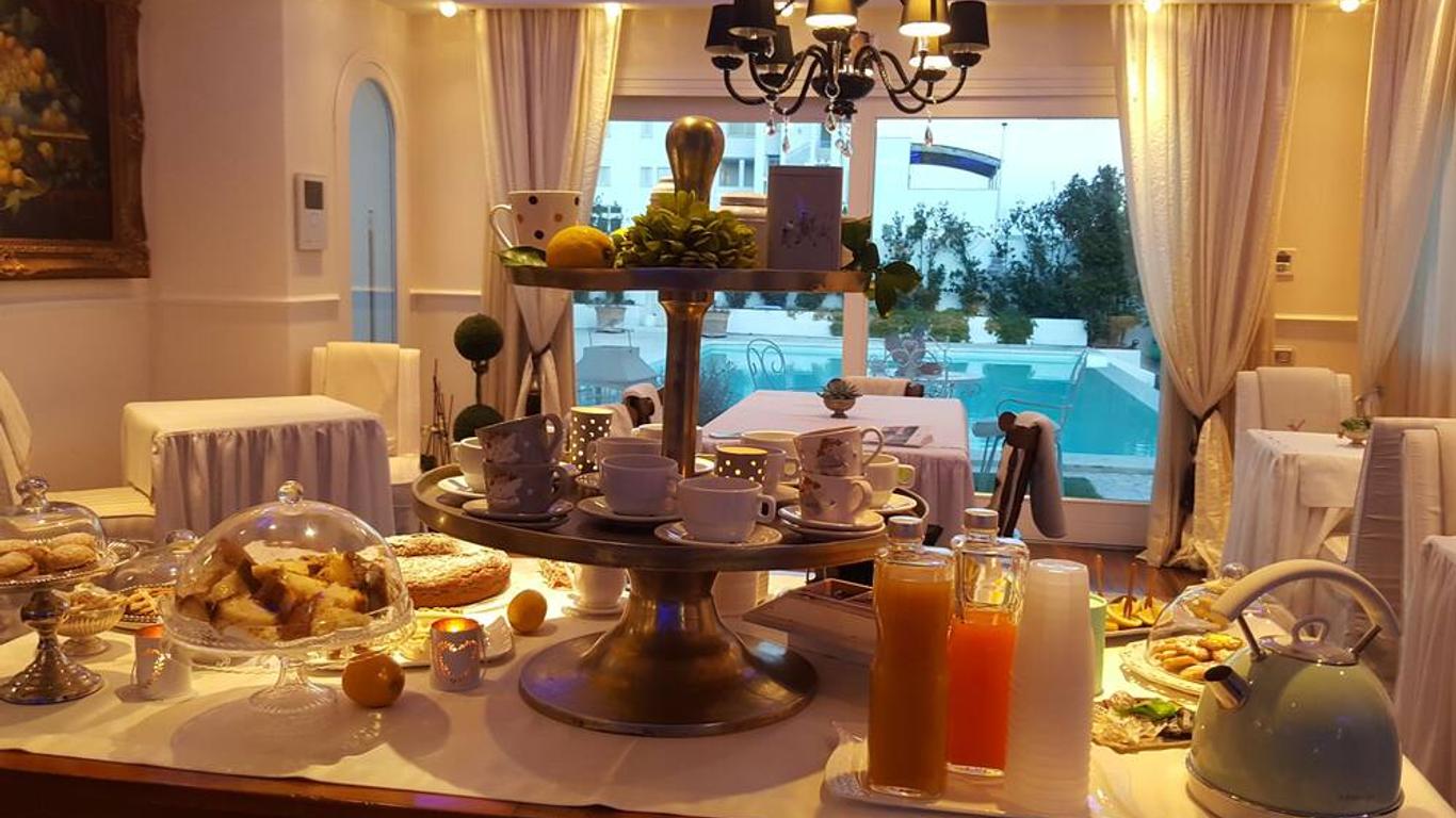 White House Luxury Hospitality