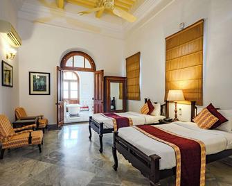 Neemrana's Baradari Palace - Patiāla - Bedroom