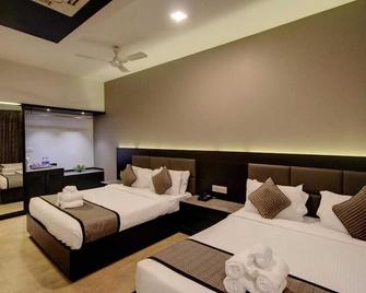 Damanganga Valley Resort - Silvassa - Habitación
