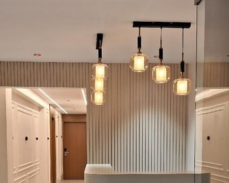 Hotel Shloka - Thane - Hall