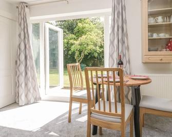 Orchard Annexe, With A Garden In Boldre - Lymington - Jadalnia