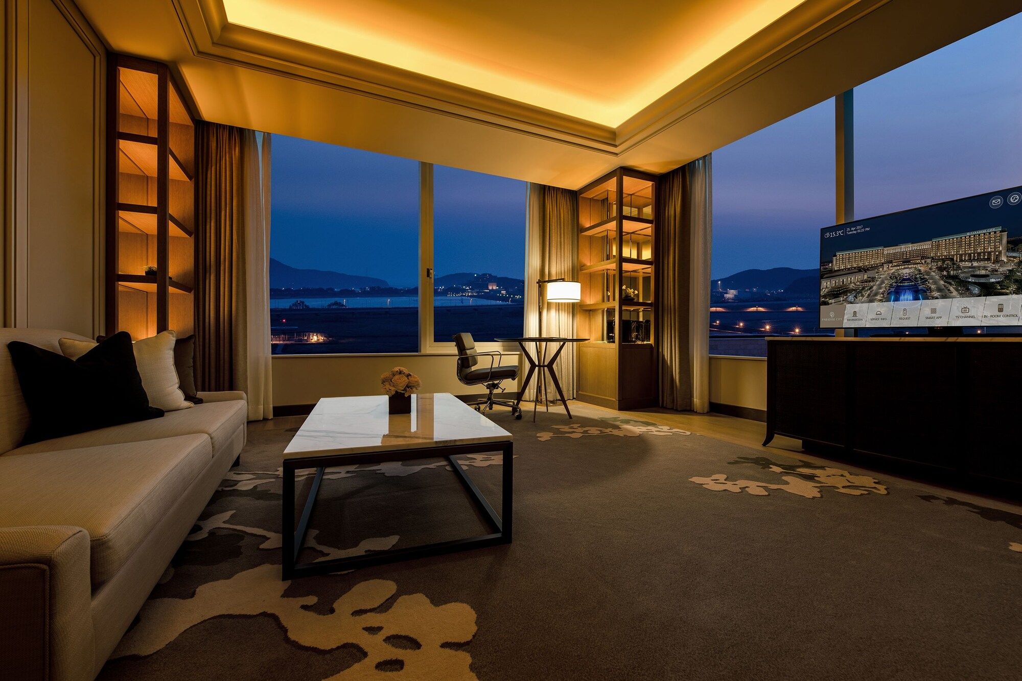 Paradise City - אינצ'ון - סלון