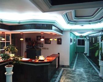 San Andres Noblehouse Hotel - San Andrés - Front desk