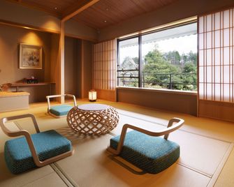 Shiratamano Yu Senkei - Shibata - Living room
