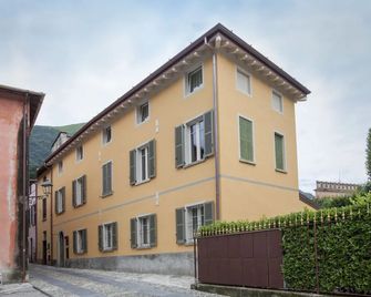 Balbianino - Lenno - Gebäude