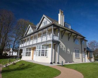 Northgate House - Buckfastleigh - Building