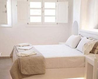 Paraporti - Folegandros - Habitación