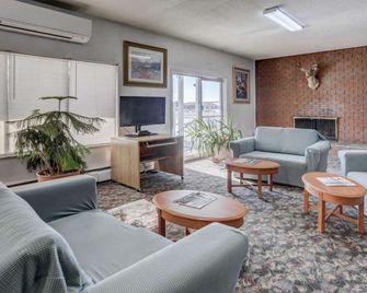 Americas Best Value Inn Greeley - Evans - Olohuone