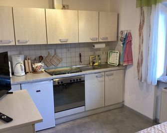 Comfortable apartment in Zenting in Lower Bavaria - Zenting - Kitchen