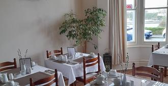 Tregella Guest House - นิวเควย์ - ร้านอาหาร