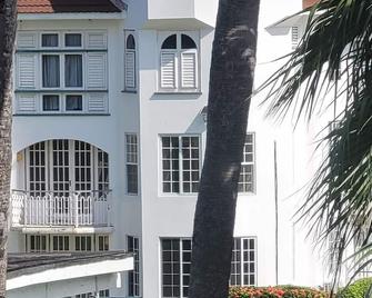 Seacastles Exclusive vacation rentals - Montego Bay - Building