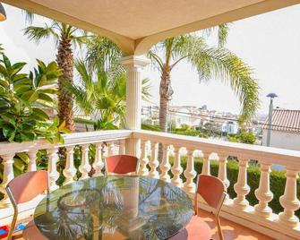 Club Villamar - Isabeleta - Pineda de Mar - Balkon
