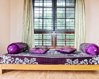 Blackbuck Resort-Jungle Lodges - Bīdar - Living room