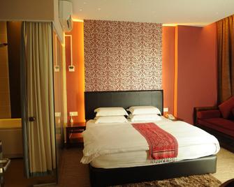 Sea Lion Firefly Concept Hotel - Kuala Selangor - Bedroom