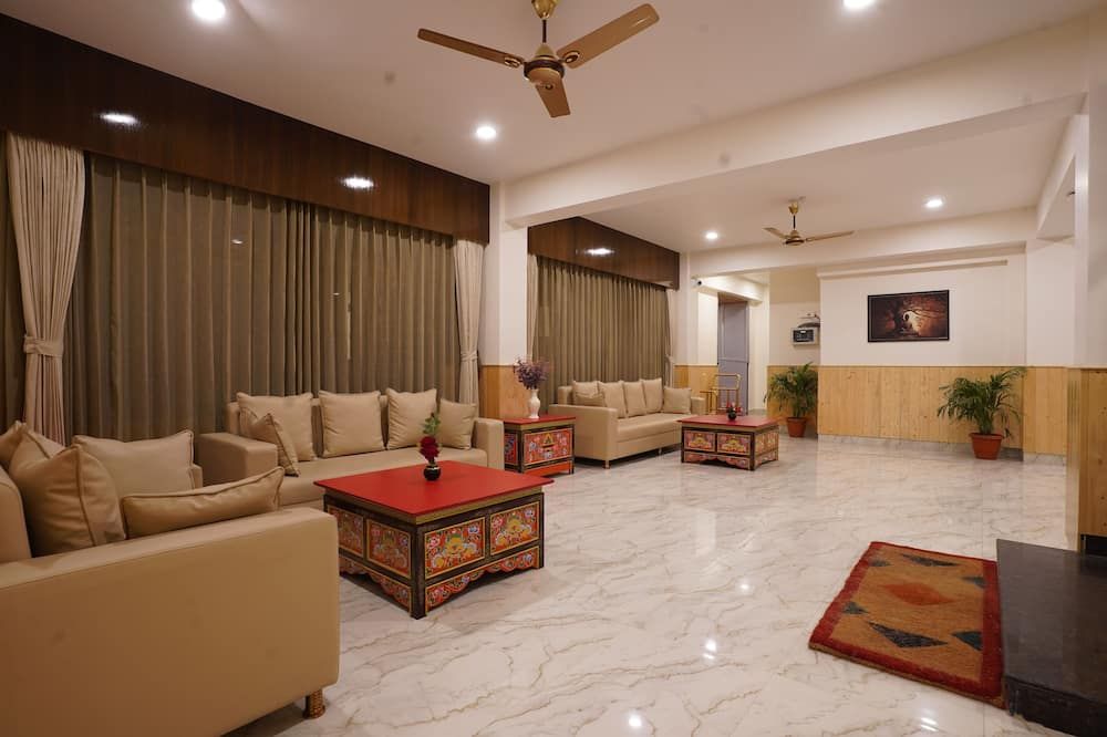 تادونج تاشي هوتل آند سبا - جانجتوك - ردهة