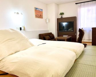 Business Hotel Raicho - Koshigaya - Bedroom