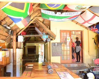 A Sunflower Stop Backpackers - Ciudad del Cabo