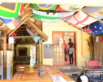A Sunflower Stop Backpackers - Ciudad del Cabo