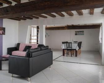 Gite Lovely Normandy - Le Lesme - Sala de estar