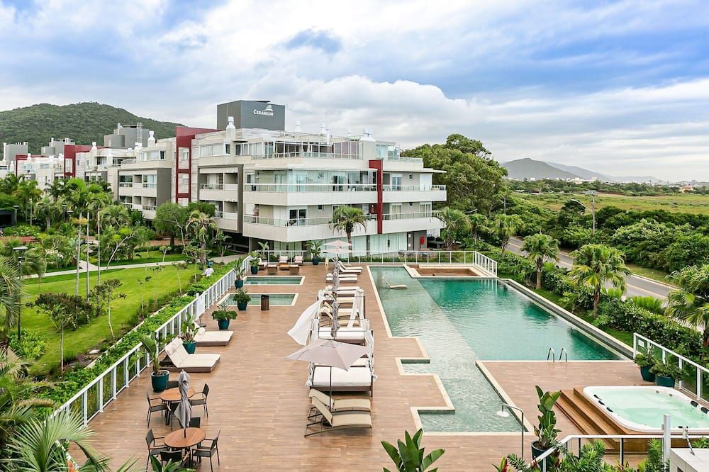 Apto no cond Thai Beach Home Spa frente mar TBS106 - Florianópolis