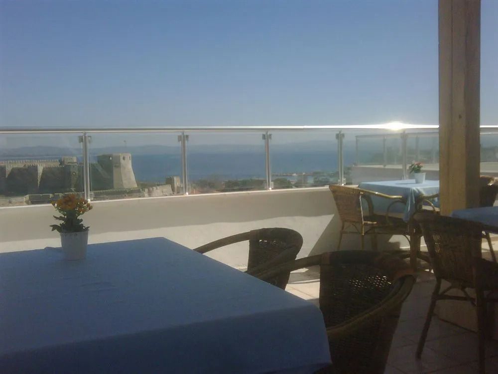 أدالي بانسيون